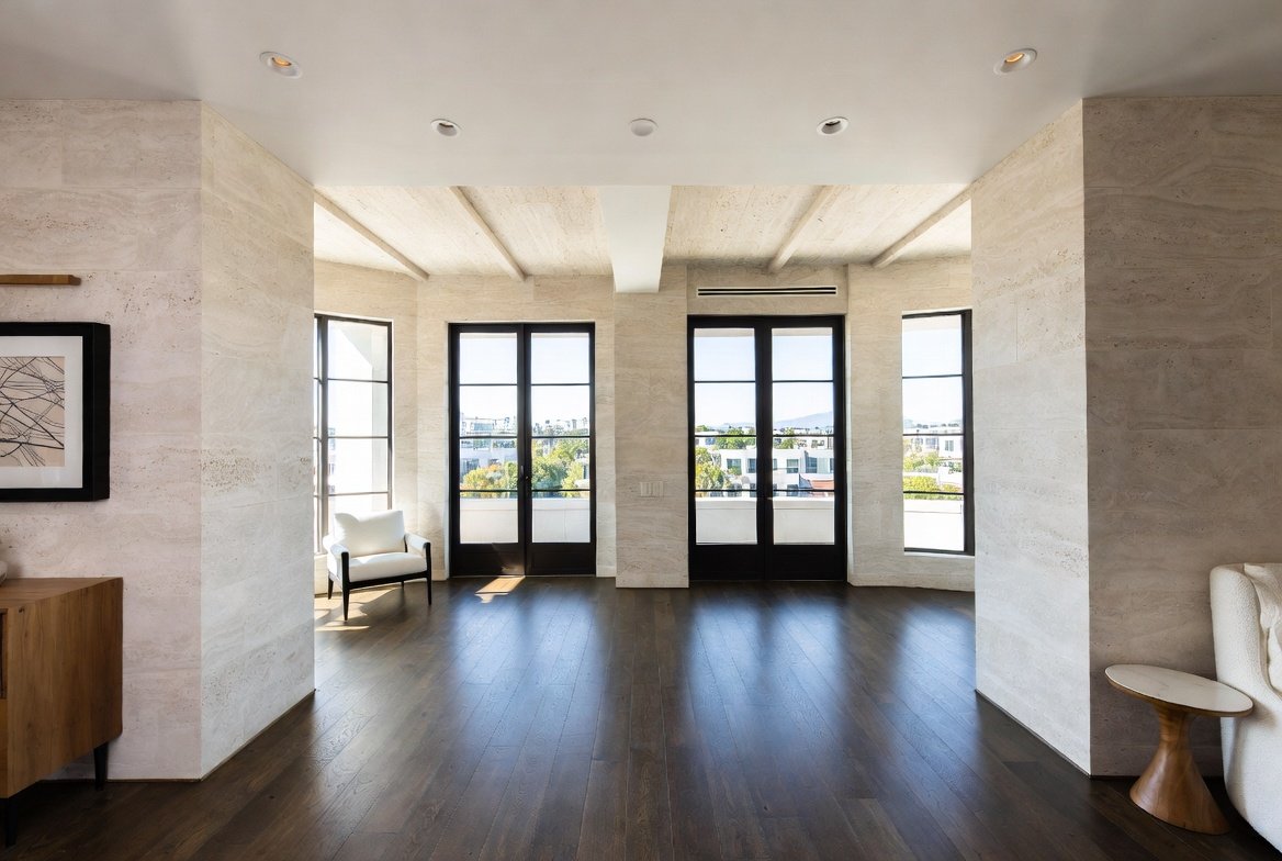 Modern Classic living room Los Angeles
