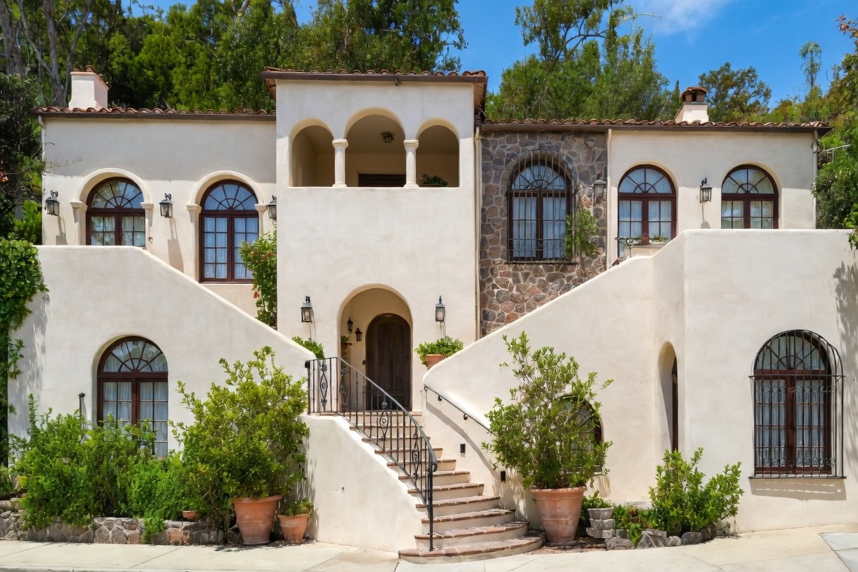 Seamless home addition in Los Feliz, Los Angeles